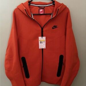 NIKE Men’s Sportswear Tech Fleece Orange Zip Hoodie Sweater Full Zip NWT Small